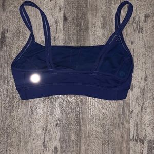 Lululemon size 6 sports bra